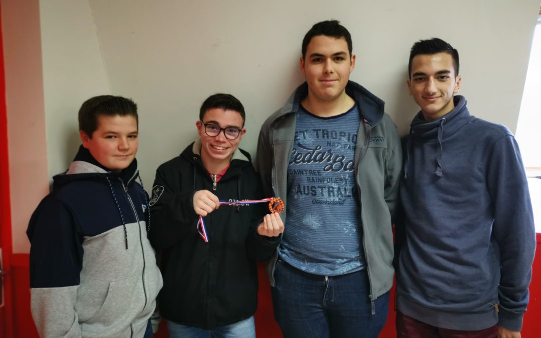 Première place au Championnat scolaire d’échecs de Sarthe